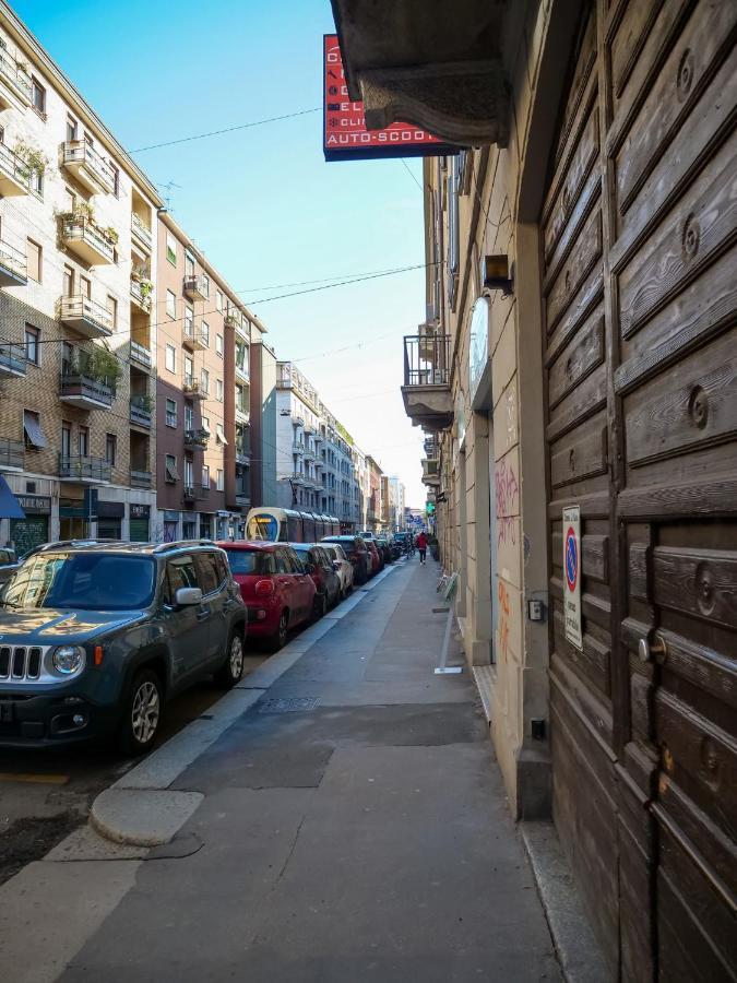 The Best Rent - Studio Nearby Sant'Agostino Metro ミラノ エクステリア 写真