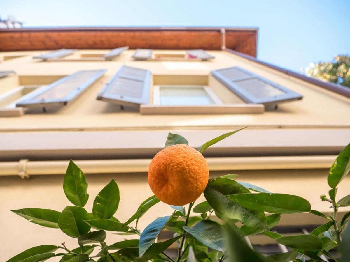The Best Rent - Studio Nearby Sant'Agostino Metro ミラノ エクステリア 写真
